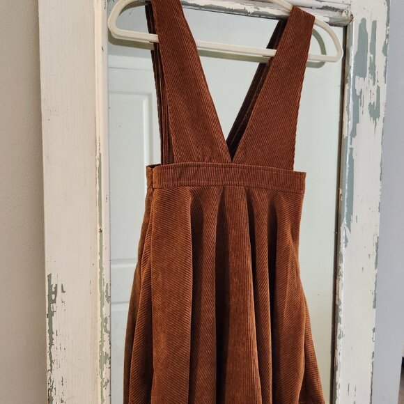 Dress - Picture 3 of 4